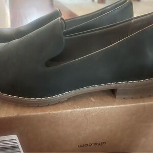 Euro Soft by Sofft black casual loafer